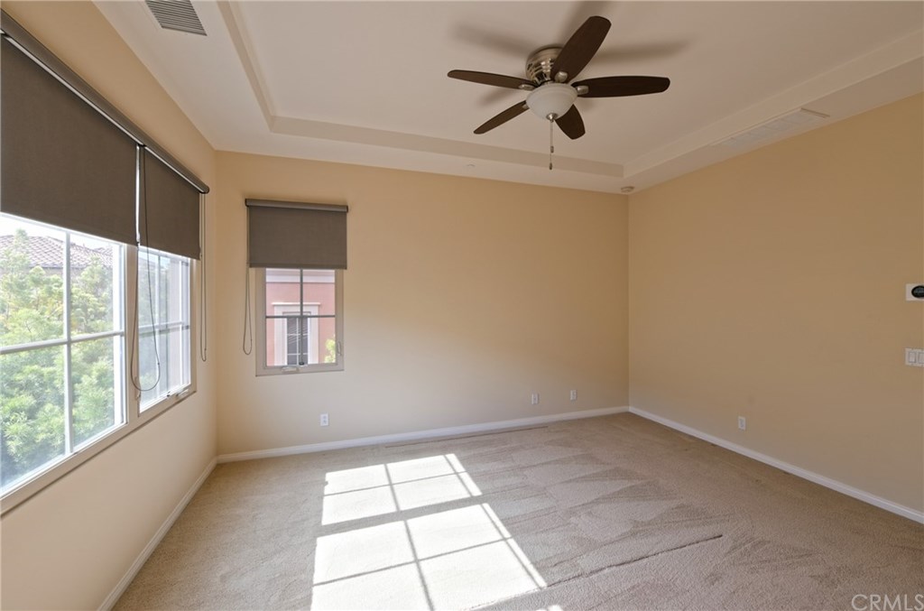 47 Bianco Irvine, CA 92618 - Photo 23 of 37