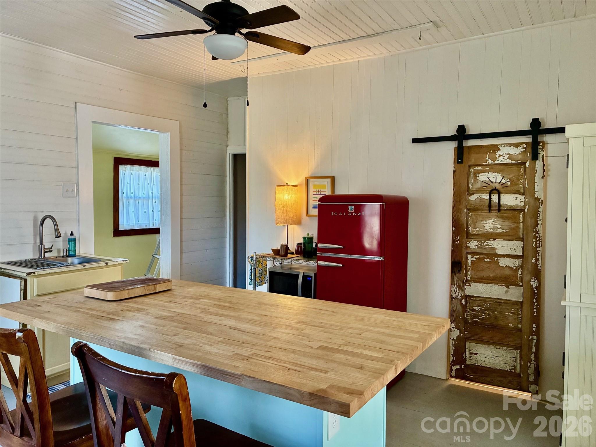 1203 Old Union Road Lockhart, SC 29379 - Photo 7 of 24