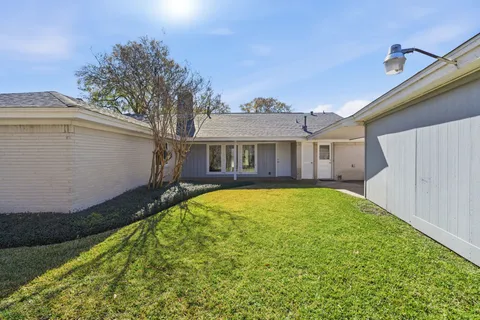 $590,000 | 5706 Ariel Street, Houston, TX 77096