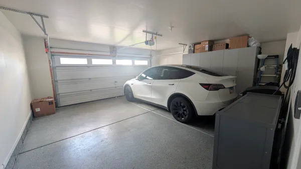 $3,200 | 29-w730 Cambridge Court, Unit 730, Warrenville, IL 60555