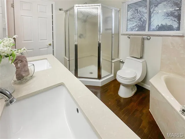 $417,500 | 5457 Mild Drive, Oakville, MO 63129