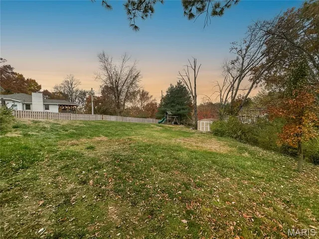 $417,500 | 5457 Mild Drive, Oakville, MO 63129