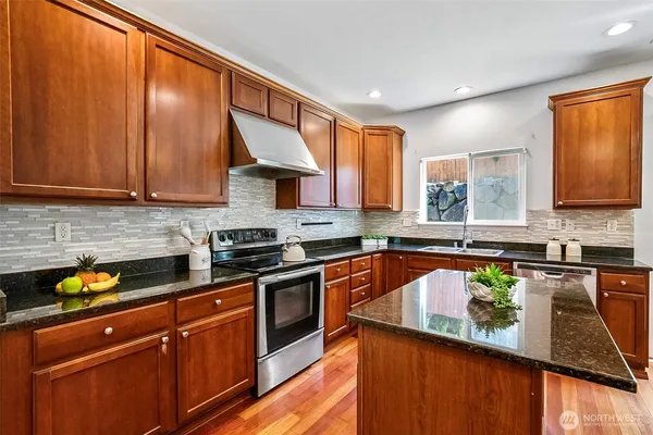 $1,198,000 | 20412 123rd Avenue Northeast, Bothell, WA 98011