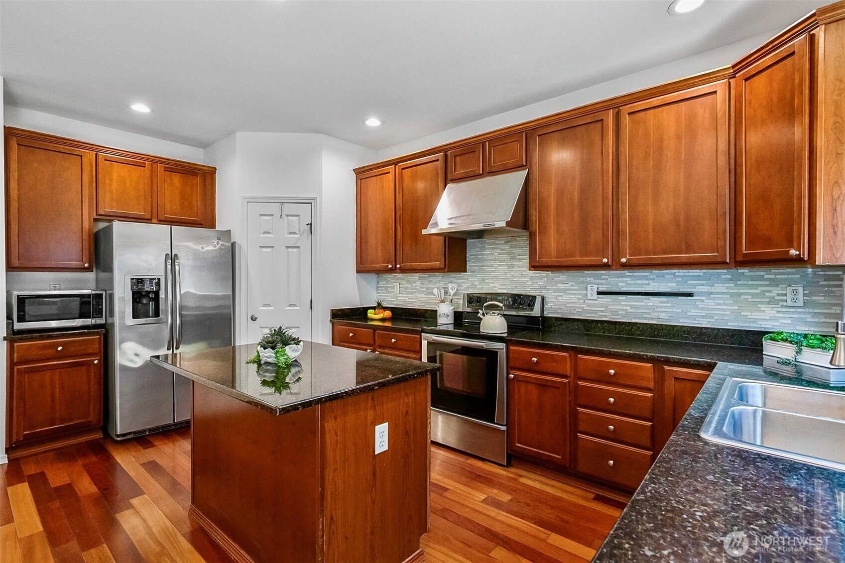 20412 123rd Avenue Northeast Bothell, WA 98011 - Photo 6 of 39