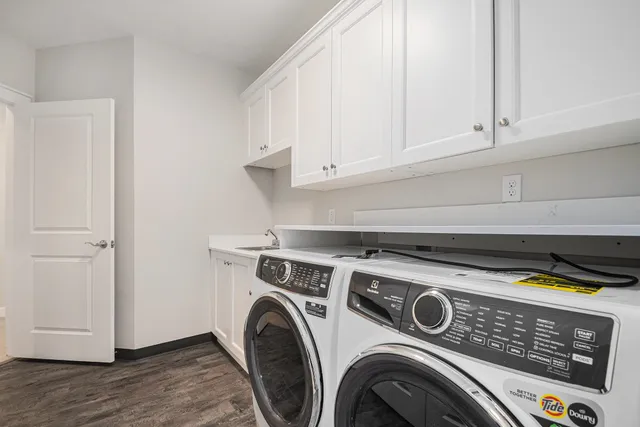 $739,000 | 201 South Bend Avenue, South Bend, IN 46637