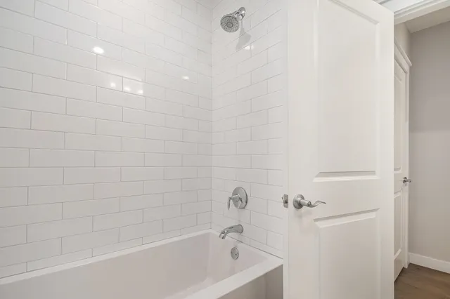 $739,000 | 201 South Bend Avenue, South Bend, IN 46637