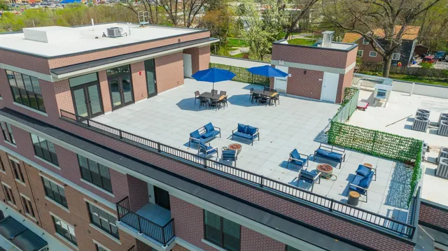 $739,000 | 201 South Bend Avenue, South Bend, IN 46637