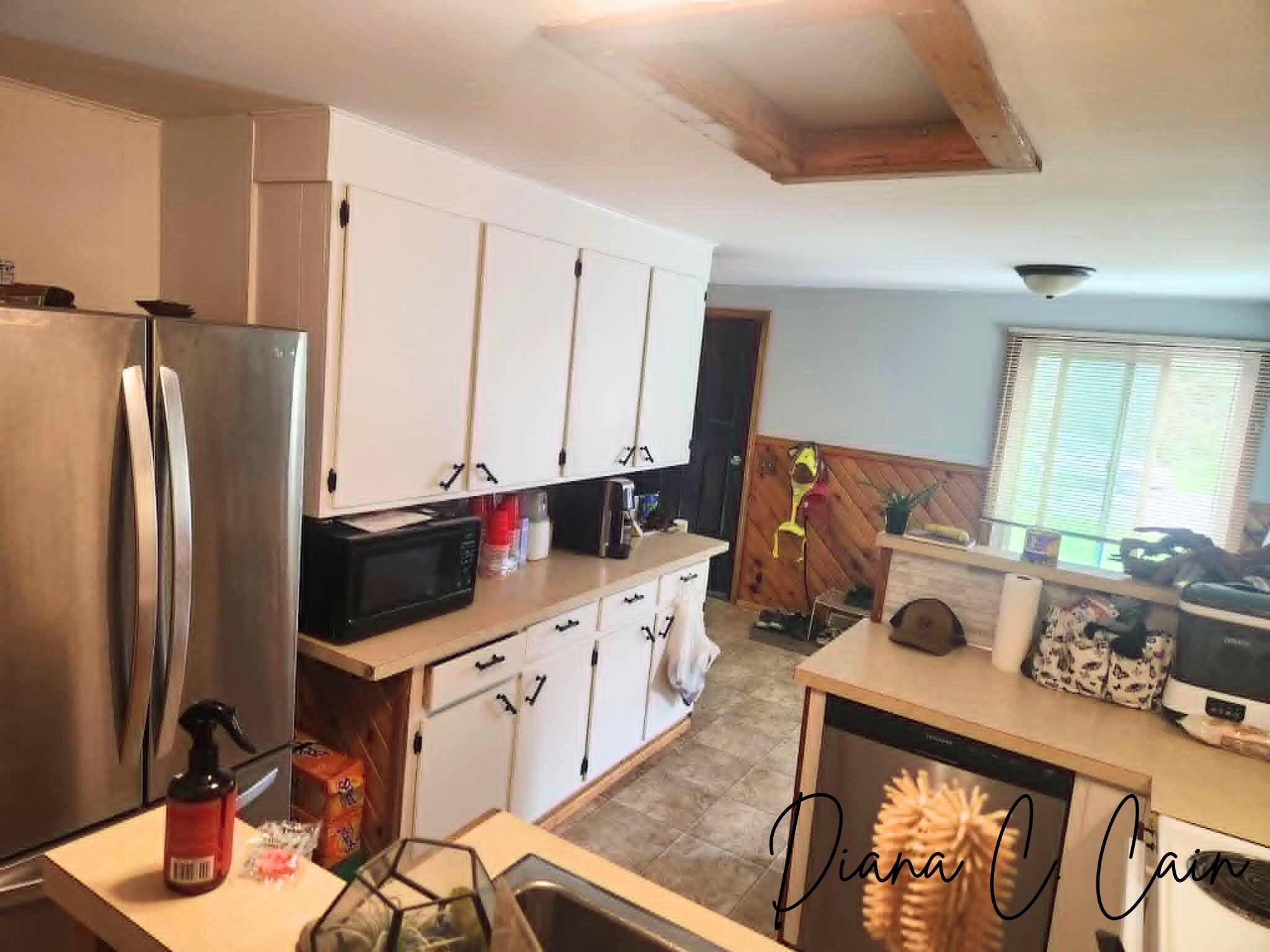 123 Riverside Drive Hart, MI 49420 - Photo 9 of 24 Kitchen