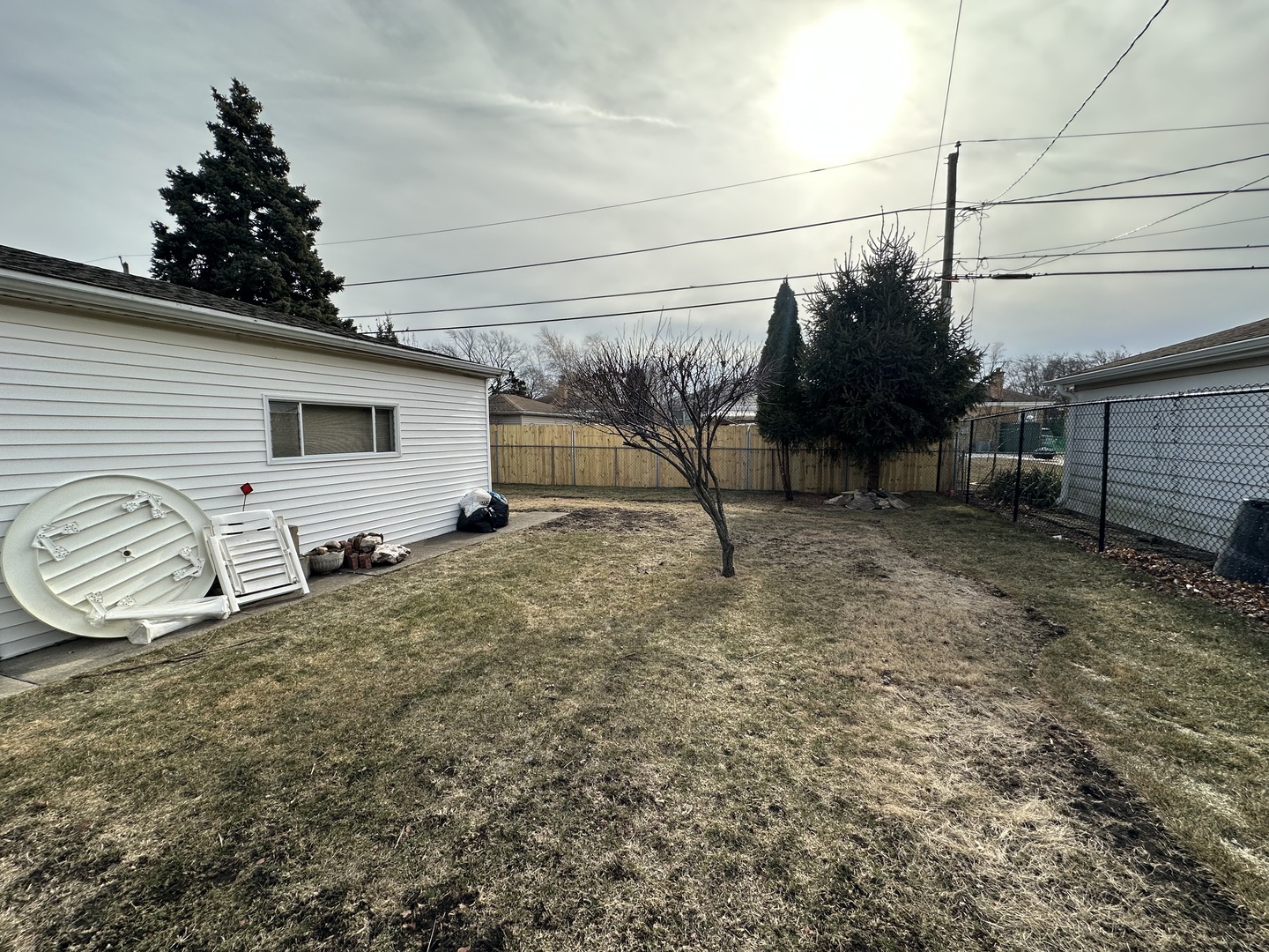 6947 West Howard Street Niles, IL 60714 - Photo 3 of 4 Gallery Image 3