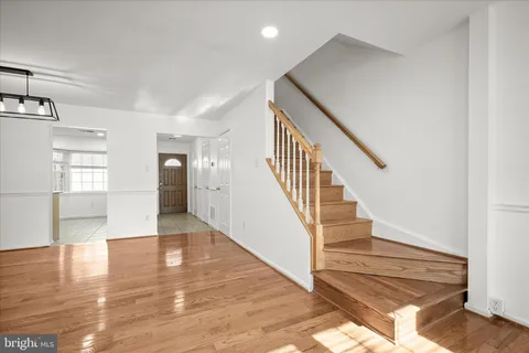 $449,000 | 148 Barnsfield Court, Unit 204, Gaithersburg, MD 20878