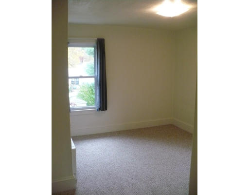 81 Michigan Street Springfield, MA 01151 - Photo 14 of 18 Gallery Image 14