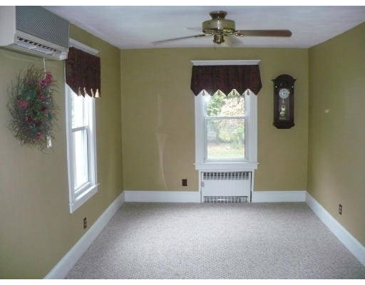 81 Michigan Street Springfield, MA 01151 - Photo 8 of 18 Gallery Image 8