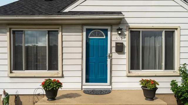 $224,900 | 415 North Stephenson Highway, Royal Oak, MI 48067