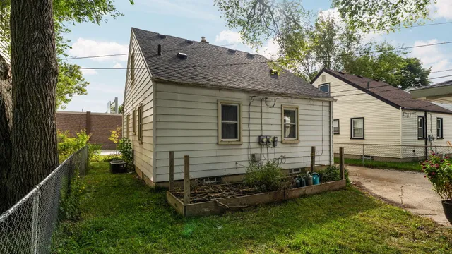 $224,900 | 415 North Stephenson Highway, Royal Oak, MI 48067