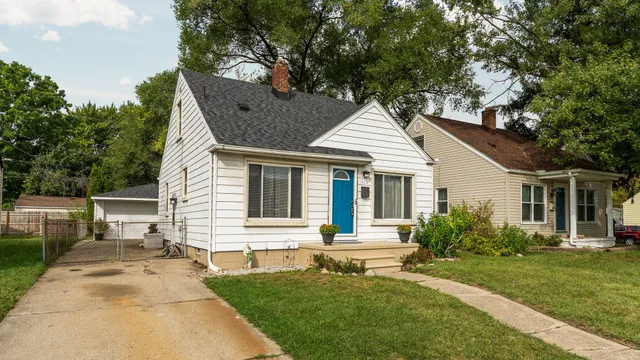 $229,000 | 415 North Stephenson Highway, Royal Oak, MI 48067
