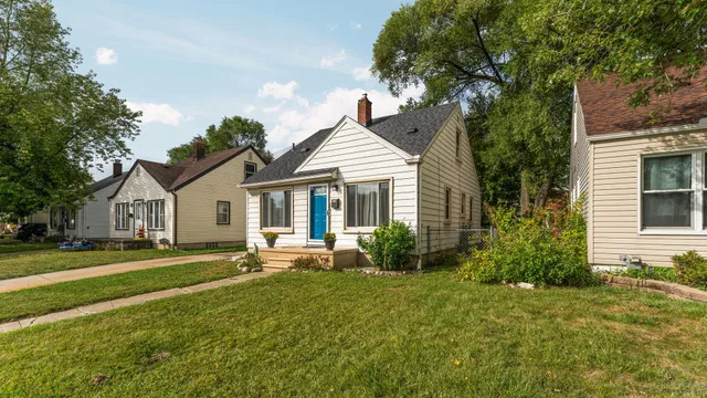 $229,000 | 415 North Stephenson Highway, Royal Oak, MI 48067