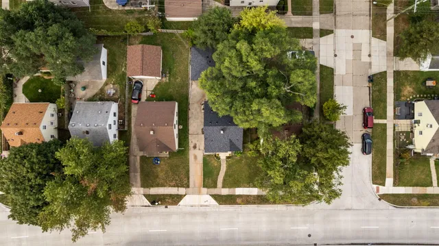 $224,900 | 415 North Stephenson Highway, Royal Oak, MI 48067