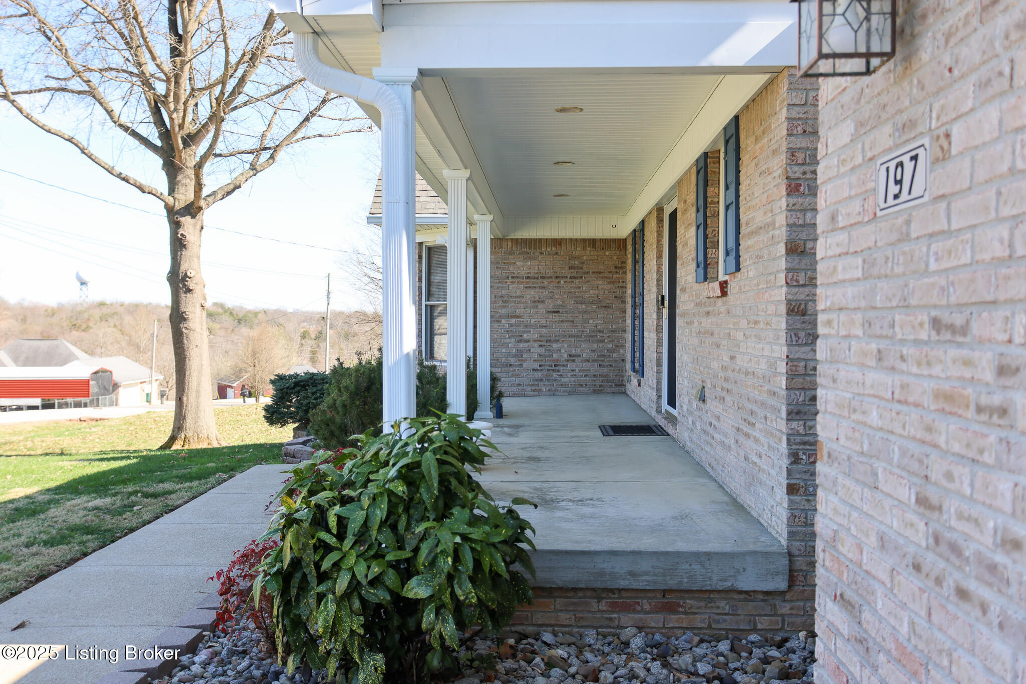 197 Derek Rd-27