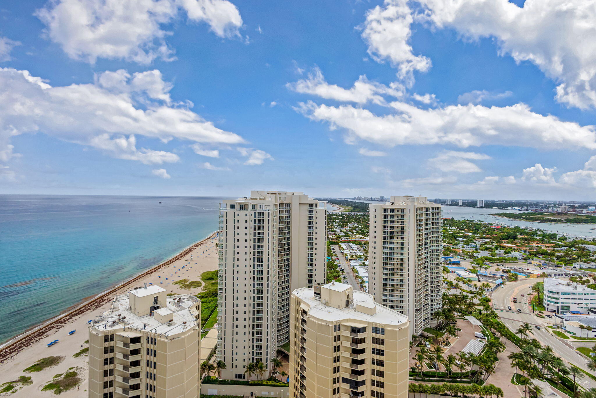 3000 North Ocean Avenue Riviera Beach, FL 33404 - Photo 37 of 93 40-web-or-mls-5D1A5061_HDR