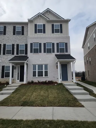 $374,990 | 154 Barton Vlg Boulevard, Lebanon, TN 37090