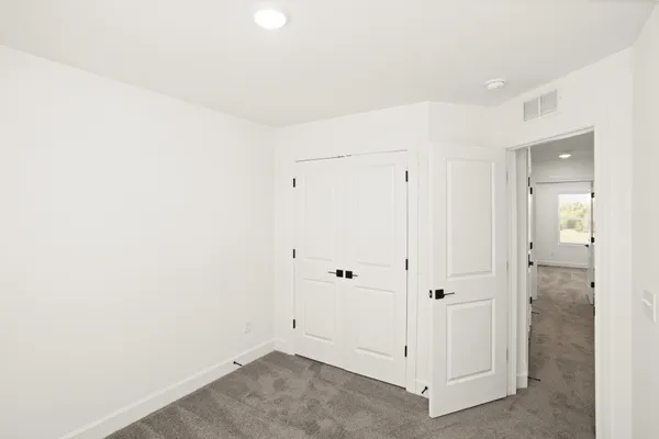 $374,990 | 154 Barton Vlg Boulevard, Lebanon, TN 37090