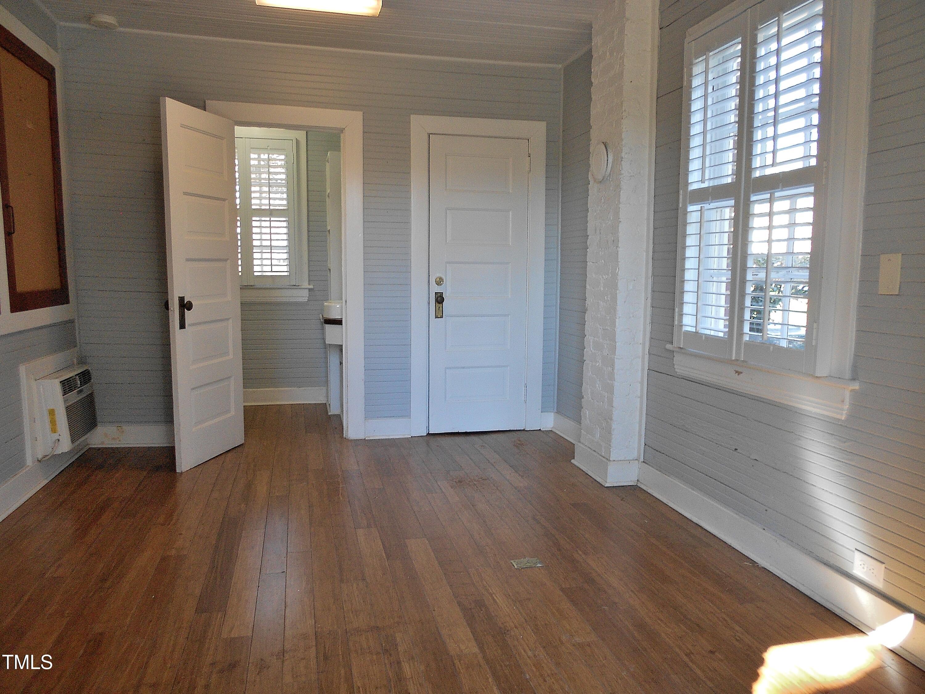 1703 St Marys Street Raleigh, NC 27608 - Photo 37 of 43 Detached Office has ...