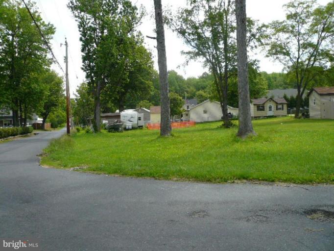 Beach Road Windsor Mill, MD 21244 - Photo 1 of 1 Exterior (Main)