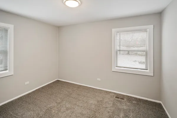 $1,900 | 22102 Hawthorne Way, Richton Park, IL 60471