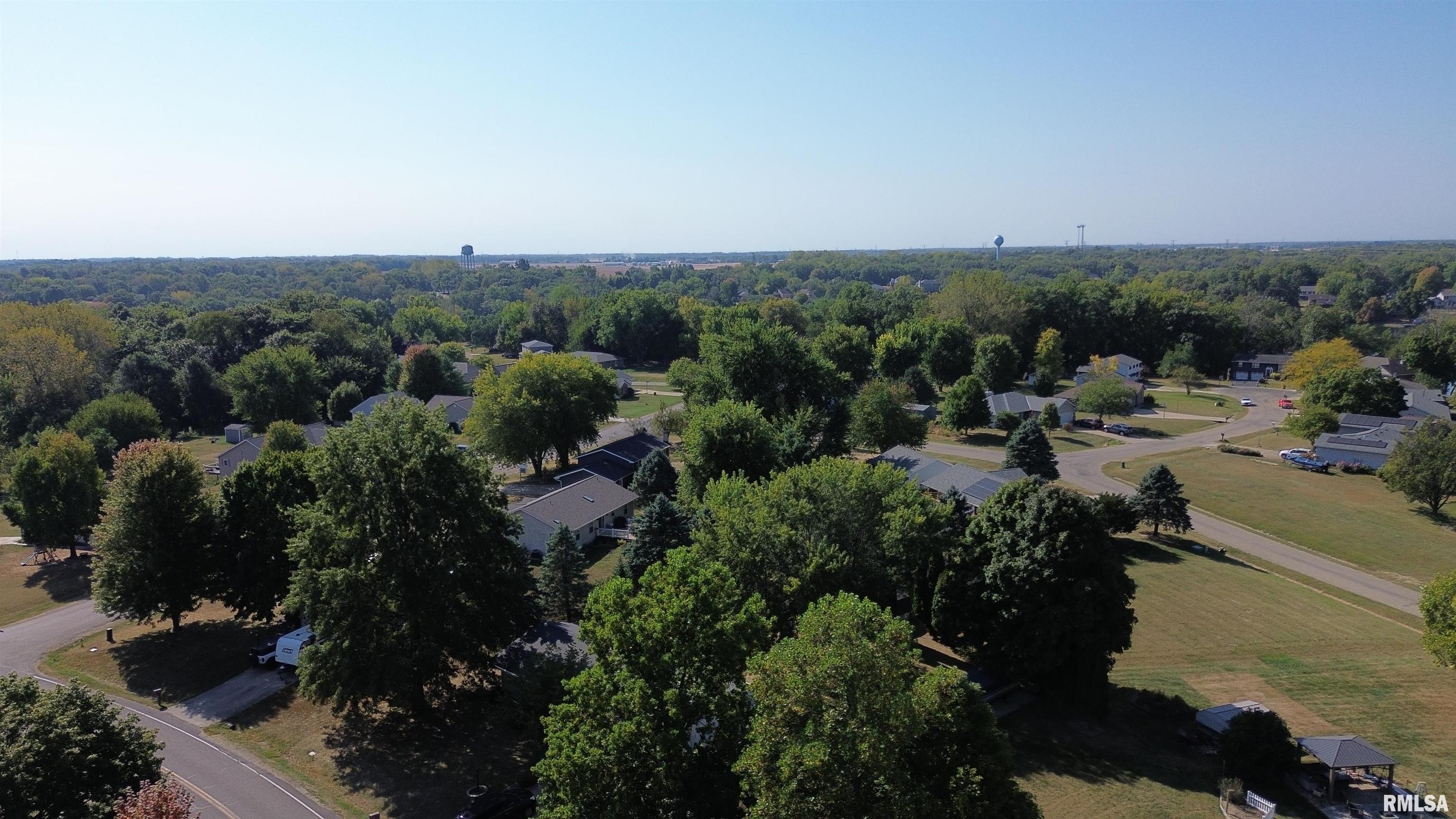 409 West Lake Camelot Drive Mapleton, IL 61547 - Photo 11 of 36