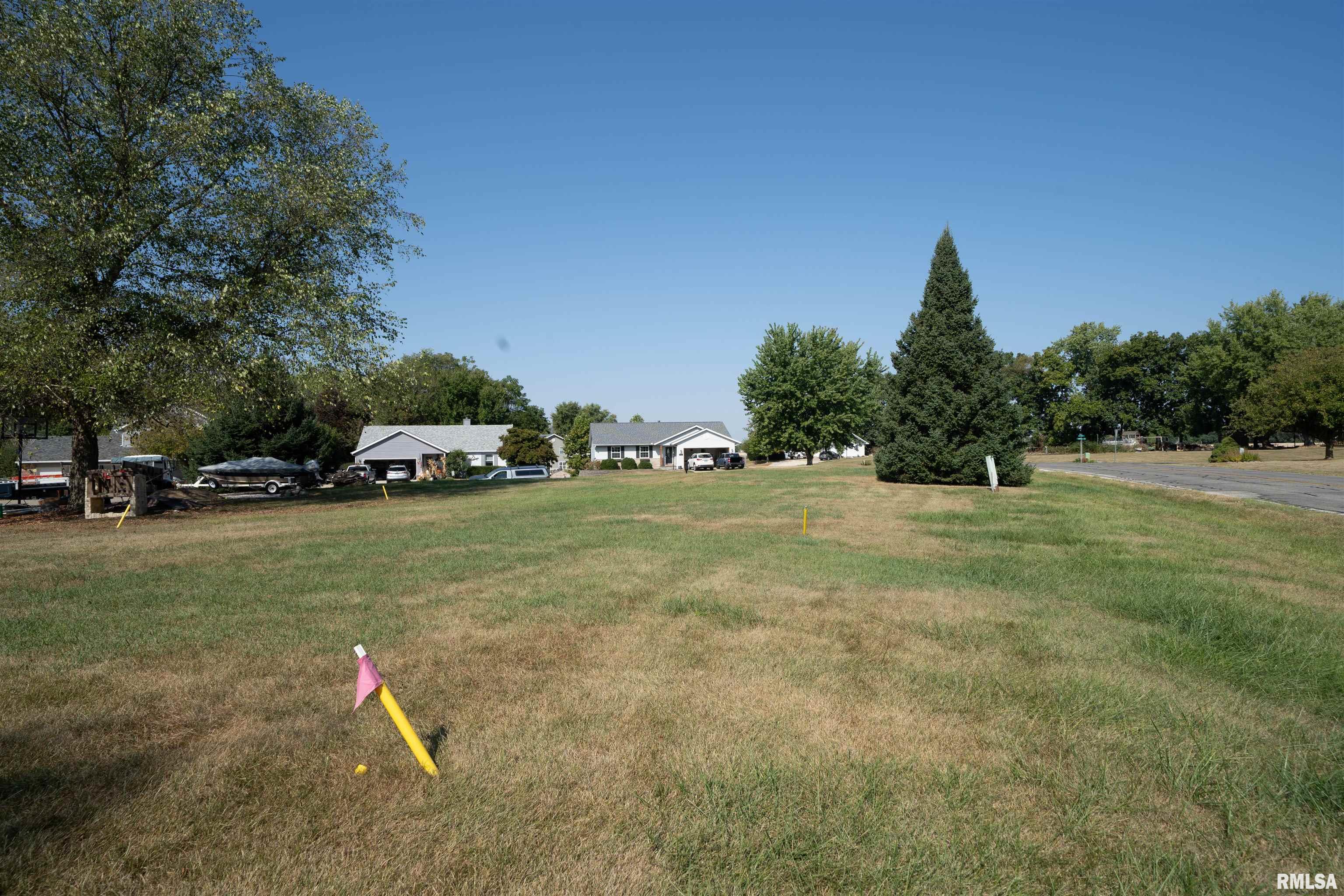 409 West Lake Camelot Drive Mapleton, IL 61547 - Photo 3 of 36