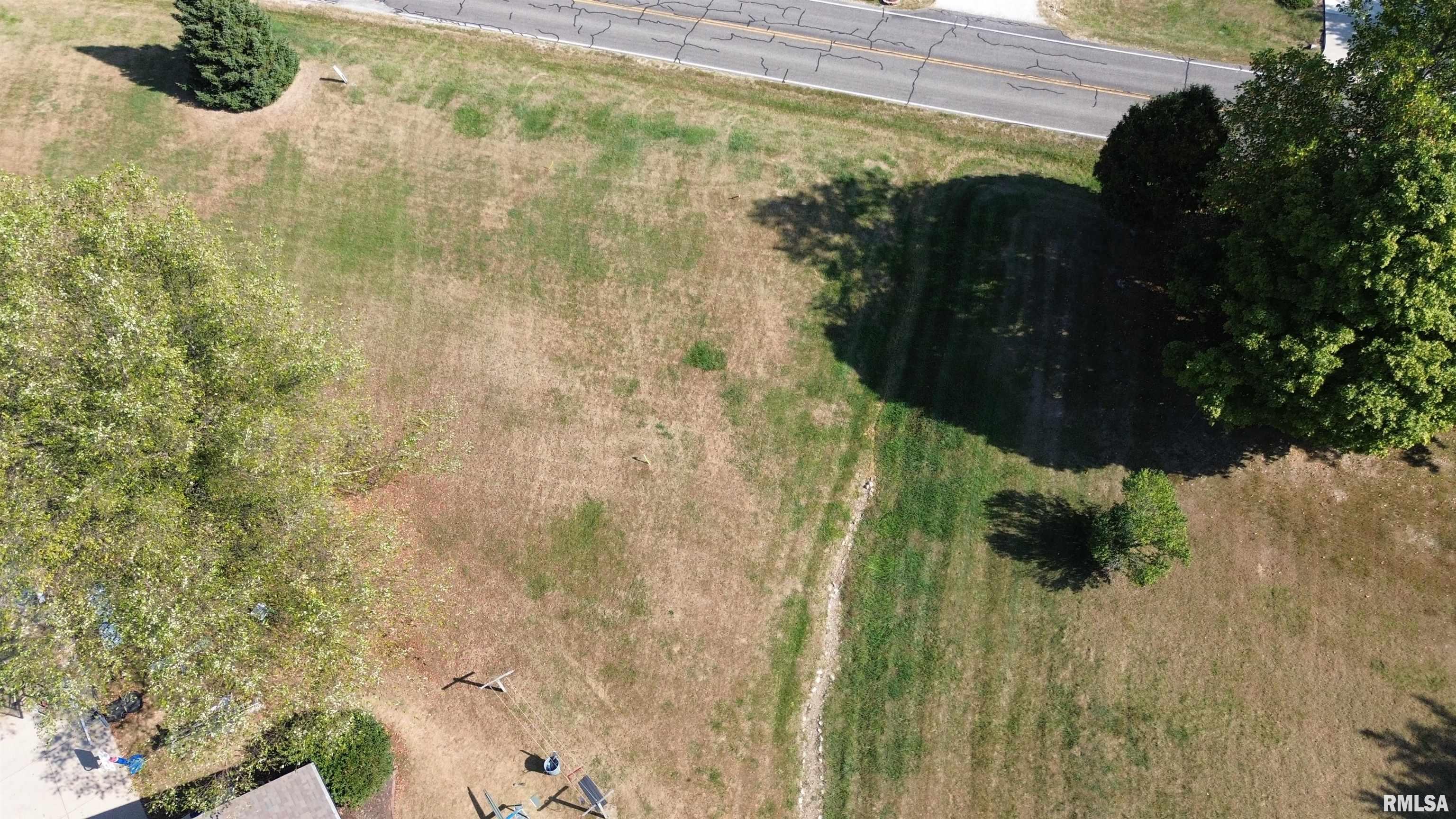 409 West Lake Camelot Drive Mapleton, IL 61547 - Photo 7 of 36