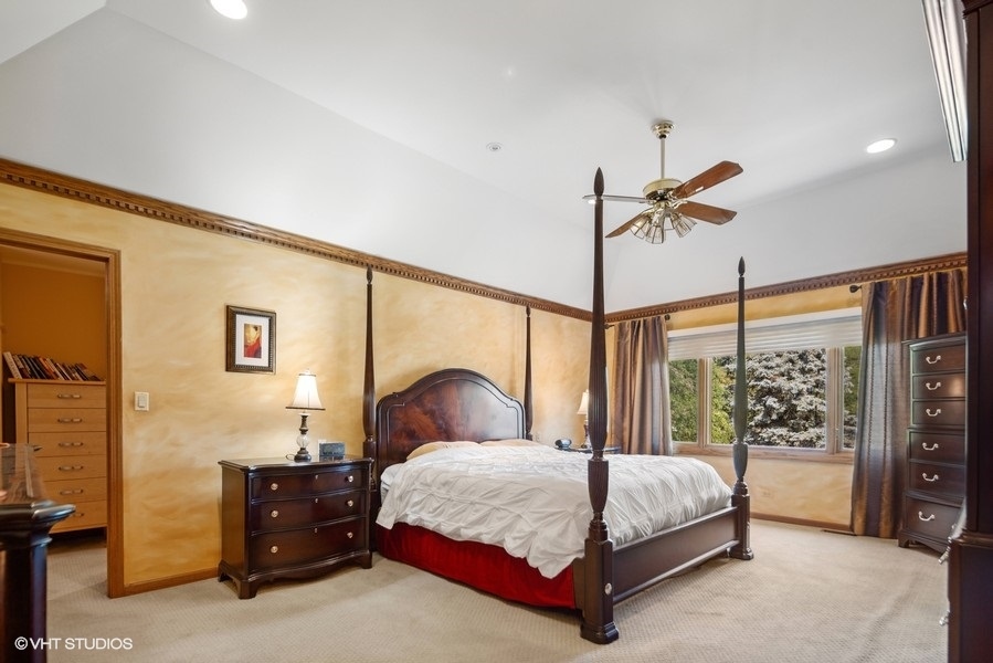 467 81st Street Burr Ridge, IL 60527 - Photo 29 of 45 a bedroom with a bed and large window