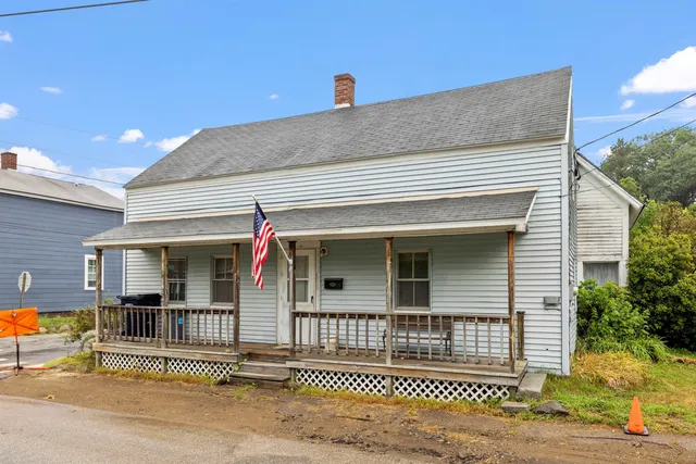$239,900 | 12 Holmes Avenue, Northfield, NH 03276