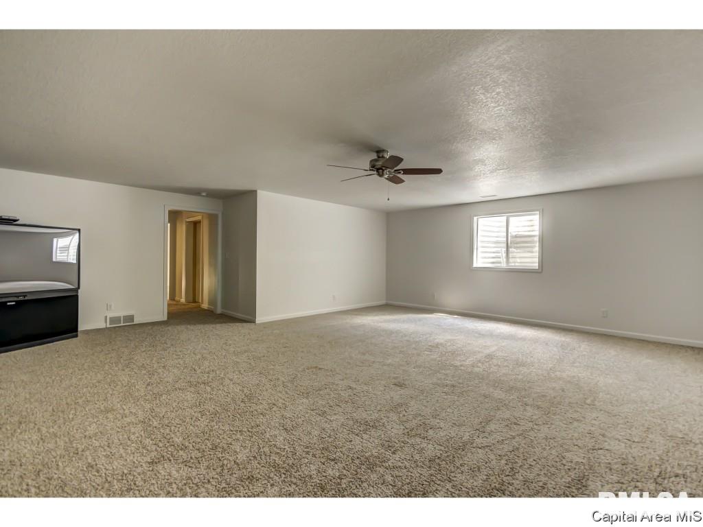 748 Shoshoni Drive Springfield, IL 62711 - Photo 25 of 36