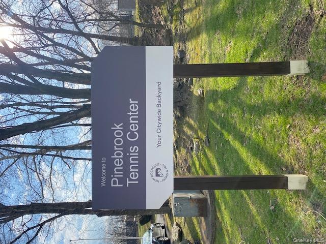 42 Crestview Street New Rochelle, NY 10801 - Photo 5 of 8 Like tennis? Pinebrook tennis center is just a few minutes away.