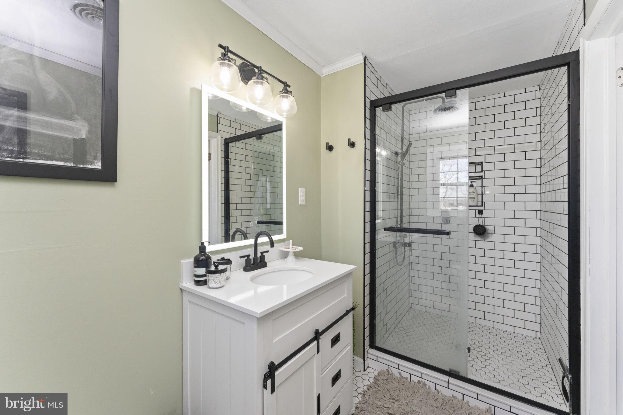 2764 Bedminster Road Perkasie, PA 18944 - Photo 15 of 42 Gallery Image 15