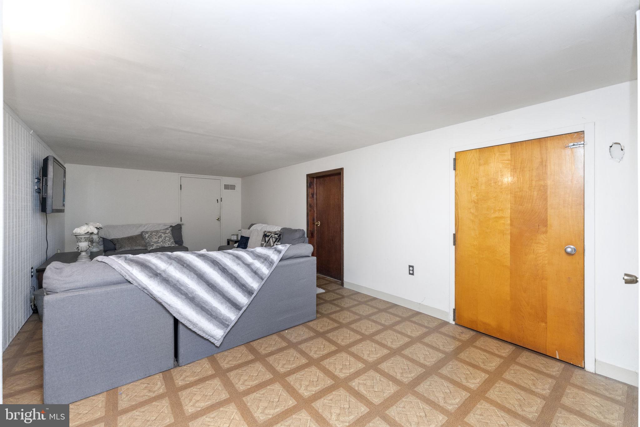 2764 Bedminster Road Perkasie, PA 18944 - Photo 21 of 42 Gallery Image 21