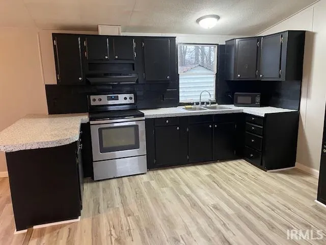 $84,900 | 8974 Shanklin Drive, Jasonville, IN 47438