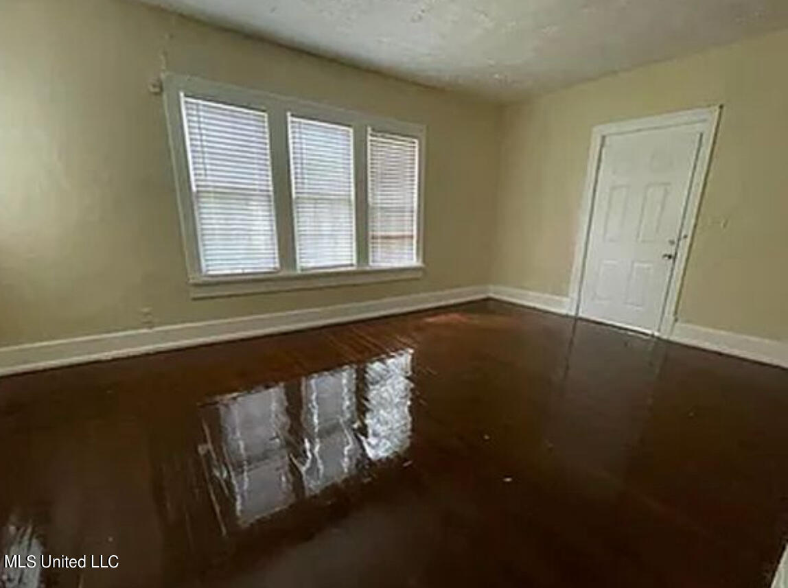 170 Galvez Street Jackson, MS 39209 - Photo 2 of 4 IMG_5489