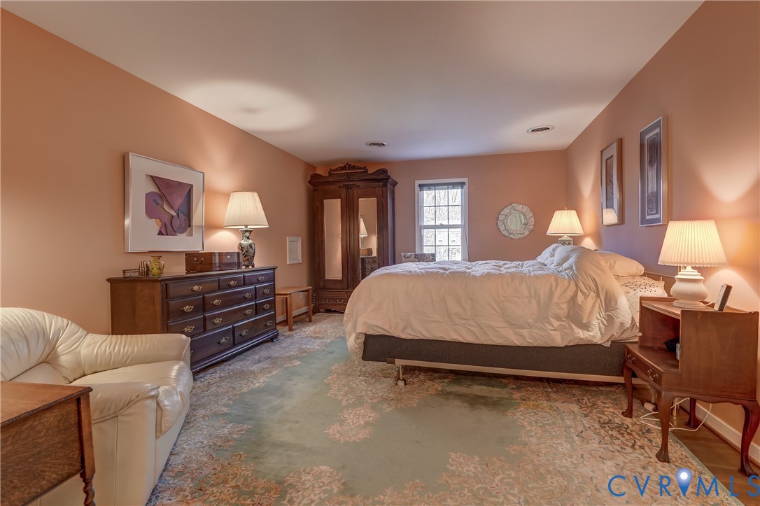 8623 Brown Summit Road North Chesterfield, VA 23235 - Photo 25 of 43 Primary bedroom on 2nd floor with attached bathroo