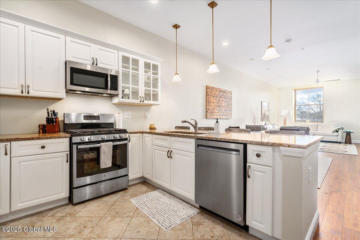 5 Spring Street, Unit 303 Saratoga Springs, NY 12866 - Photo 3 of 30 32-5 SPRING ST-4