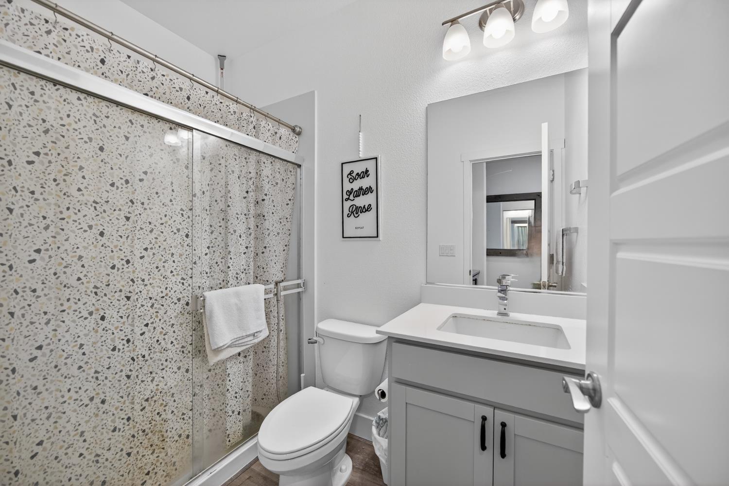 10070 Sea Turtle Street Elk Grove, CA 95757 - Photo 12 of 57