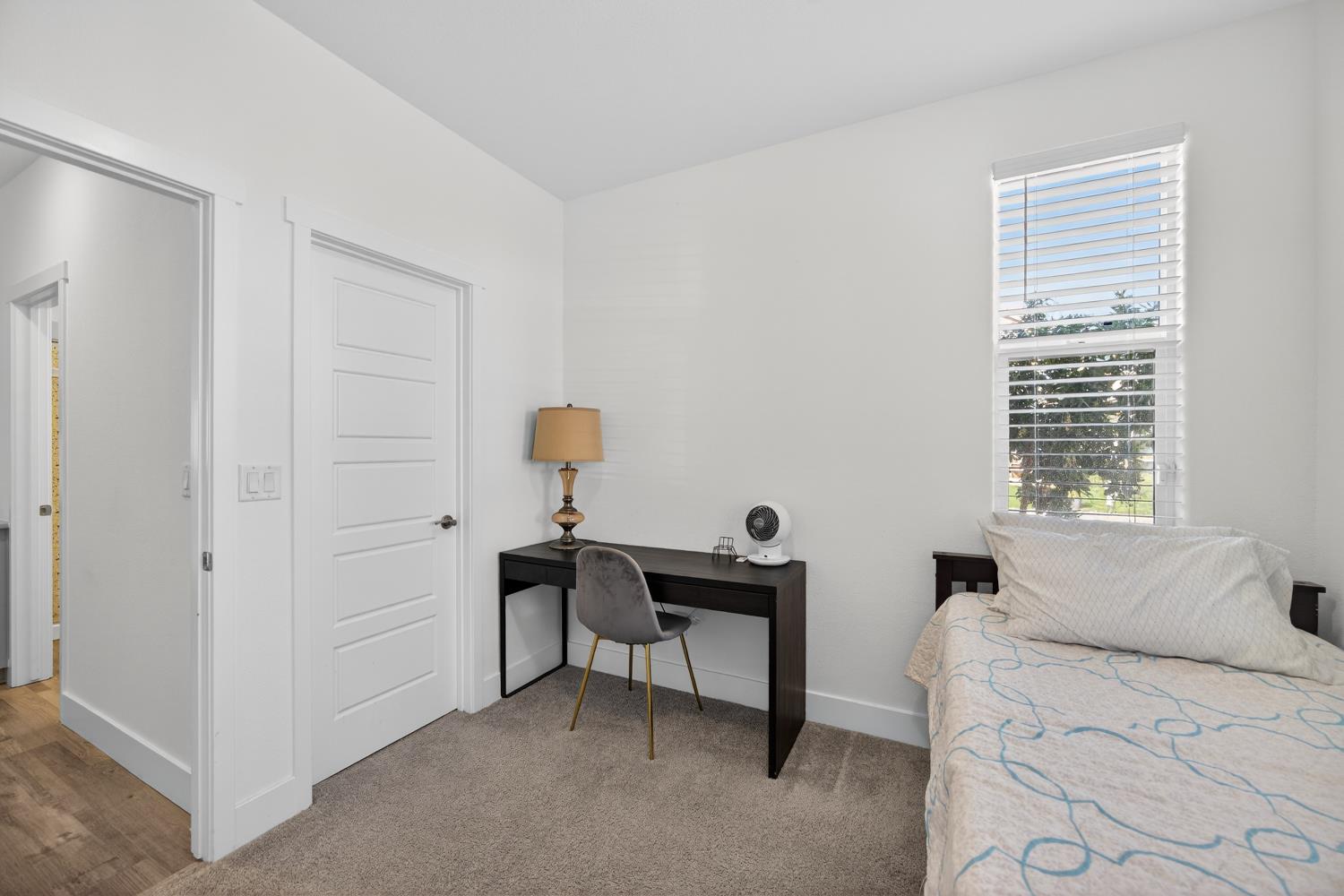 10070 Sea Turtle Street Elk Grove, CA 95757 - Photo 10 of 57