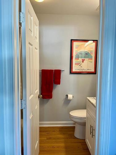 3527 Ivy Commons Drive, Unit 301 Raleigh, NC 27606 - Photo 5 of 10