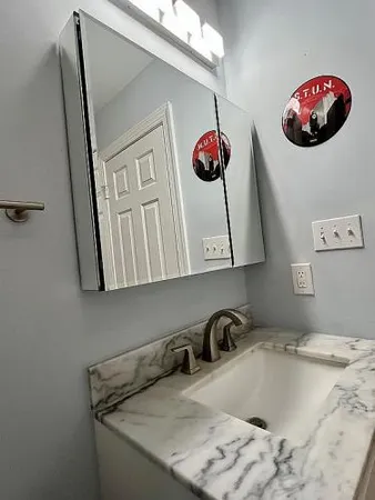 $175,000 | 3527 Ivy Commons Drive, Unit 301, Raleigh, NC 27606