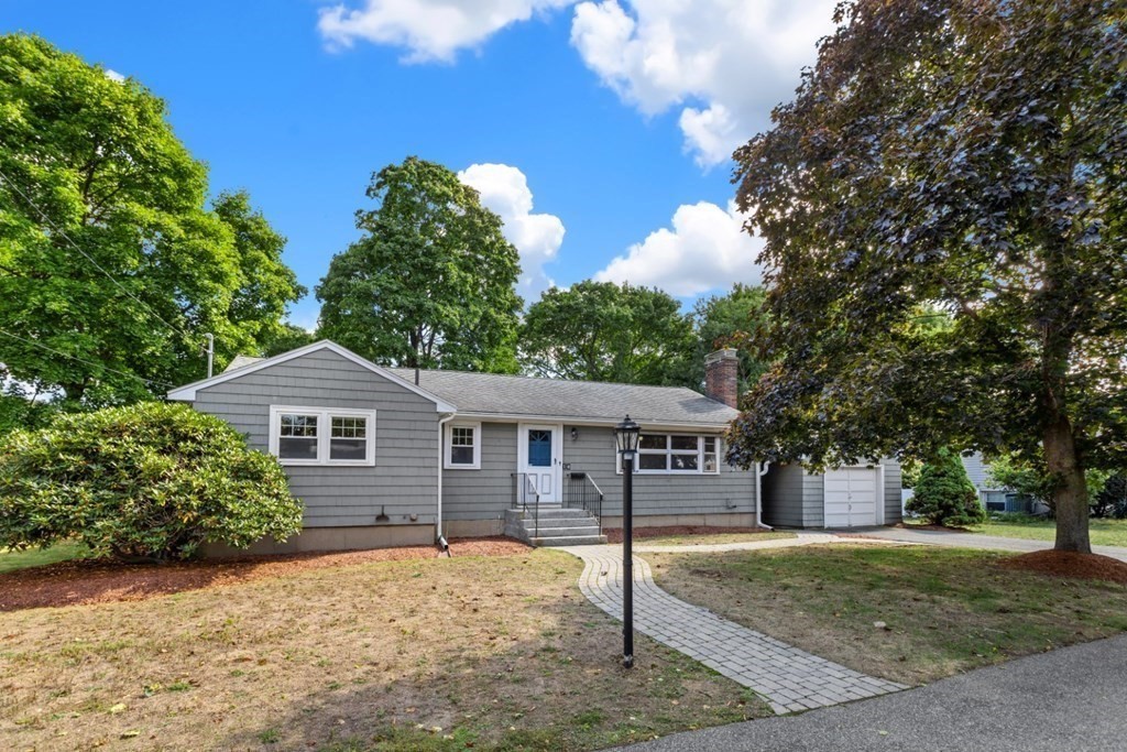 10 Witham Street Lynnfield, MA 01940 - Photo 2 of 36