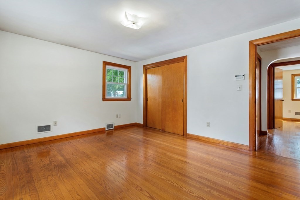 10 Witham Street Lynnfield, MA 01940 - Photo 22 of 36