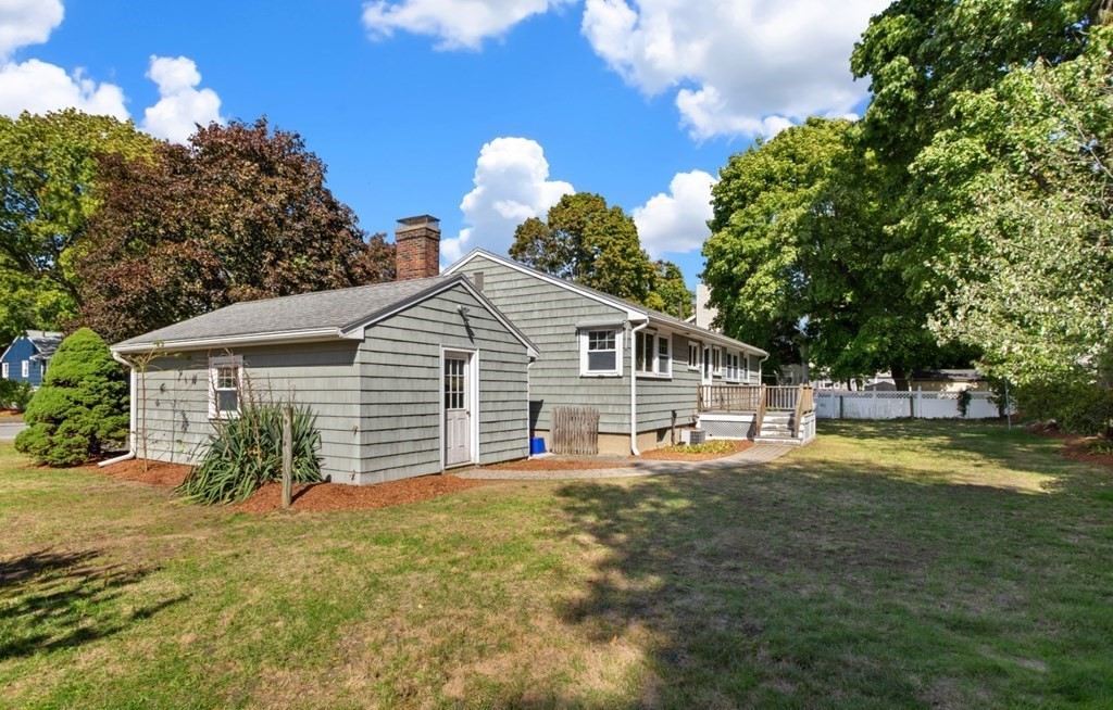 10 Witham Street Lynnfield, MA 01940 - Photo 31 of 36