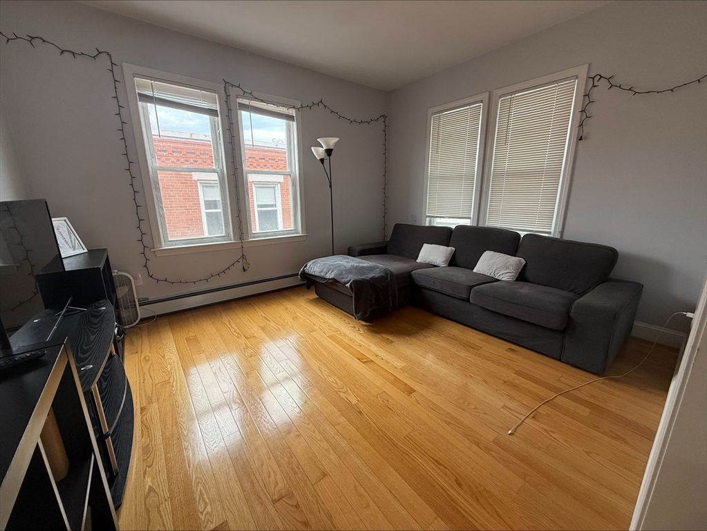 29 Waverly Street, Unit 2 Boston, MA 02135 - Photo 15 of 20