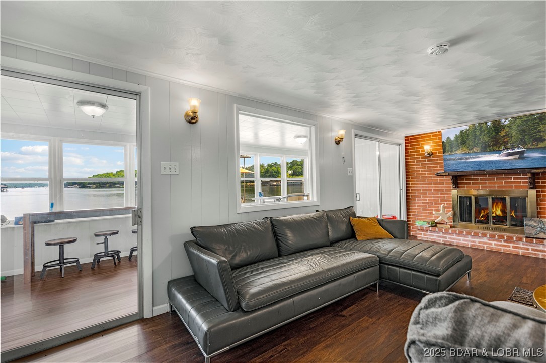 14891 Knoxville Road Gravois Mills, MO 65037 - Photo 12 of 36 Living Room